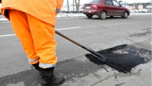 Украинские дороги признаны одними из худших в мире