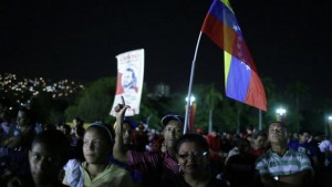 Венесуэльцы отдают дань памяти Чавесу