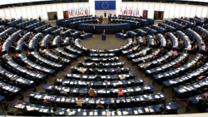 На сессии Европарламента провели активные дебаты по украинскому вопросу