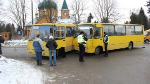 Киевлян перевозят пьяные водители маршруток