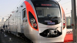 Укрзализныця решила пустить дневные скоростные поезда в Крым