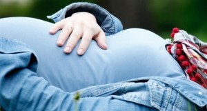 Беременность толкает женщин к развитию артрита