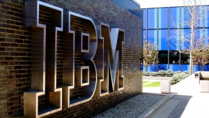IBM инвестирует миллиард долларов в развитие флэш-памяти