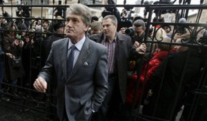 Ющенко опять в центре внимания украинской милиции