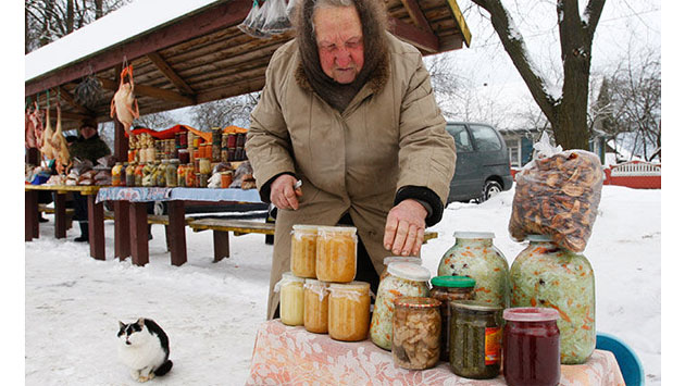 Торговлю с рук в селах вскоре запретят