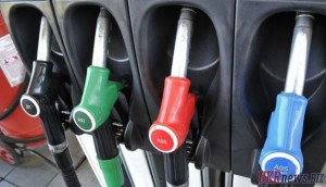 Цены на бензин начали снижаться