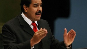 Николас Мадуро принес присягу и стал официальным президентом Венесуэлы