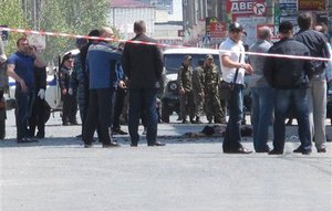 В Махачкале террорист-смертник подорвал себя у здания МВД