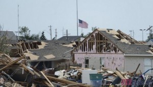 Ущерб от торнадо в США оценили в $2-5 млрд