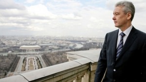 Мэр Москвы подал в отставку, но пообещал вернуться