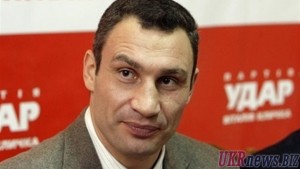 Кличко отказался от акций “Вставай, Украина”