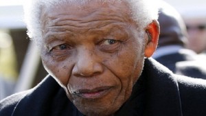 Нельсон Мандела находится в критическом состоянии