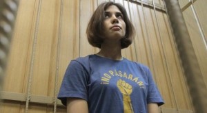 Суд подтвердил законность отказа участнице Pussy Riot в УДО