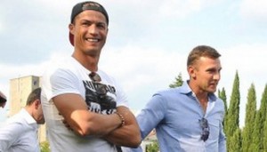 Роналду и Шевченко открыли футбольную школу в Грузии