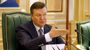 Янукович подписал парочку нашумевших законов