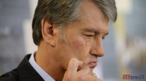 Ющенко сообщил о невозможности решить проблему Тимошенко только правовым путем
