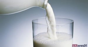 Мелким производителям молока придется объединяться в кооперативы