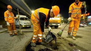 На ремонте мостов и дорог в Киеве “отмыли” 18,5 млн