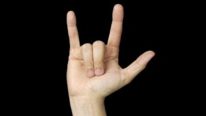 10 привычных жестов, оскорбительных за рубежом. +ФОТО