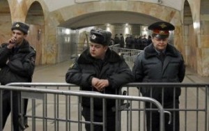 В московском метро двое пассажиров расстреляли дагестанца