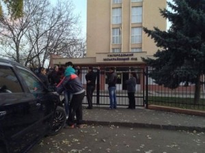 В Ужгороде изнасилованная цыганами студентка забрала заявление из милиции