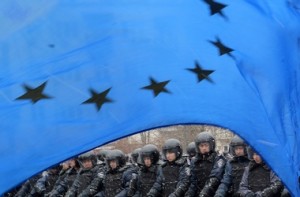 В 12:00 на Евромайдане начнется Марш миллиона