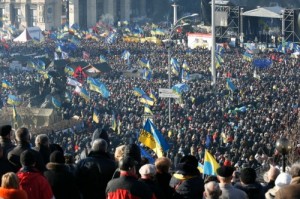 На вече в Киеве объявлено о создании общественного объединения “Майдан”