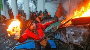 «Правый сектор» грозит властям новыми столкновениями