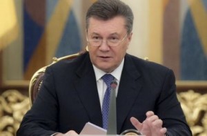 Янукович уволил губернатора Волыни