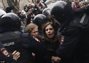 В Москве прошел протест на поддержку Евромайдана: арестовано 200 человек