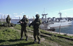 В Севастополе российские военнослужащие блокируют базу вооружения ВМС Украины