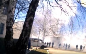 Неизвестные начали штурм авиабазы в Новофедоровке (+Видео)