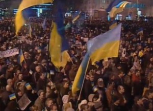 На митинг единения в Донецке вышло рекордное количество людей