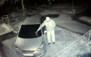 В Донецке подожгли машину главного редактора местного СМИ (+Видео)