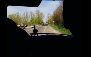 В Славянск вводят военную технику (+Видео)