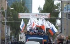 В сети появилось видео батальона “Восток” под флагами Беларуси в Донецке (+Видео)