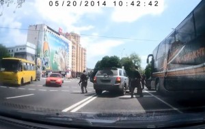 В Донецке напали на автобус Шахтера (+Видео)