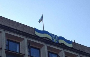 В Донецке с горсовета сняли флаг Украины