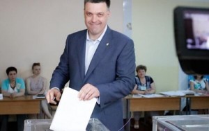 Тягнибок потратил 17,2 миллиона гривен на предвыборную кампанию