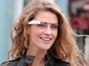 В США поступили в свободную продажу очки Google Glass (+Видео)