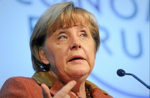 Меркель обсудит ситуацию в Украине с главами МВФ и ВТО