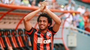 Бразильский клуб намерен вернуть полузащитника “Шахтера”