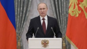 Путин считает, что нефть дешевеет из-за черного рынка