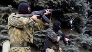 Силовики отбили нападение на воинскую часть в Луганске (+Видео)