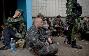 В Донецке идет перестрелка между террористами и “Правым сектором”