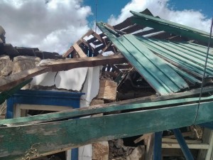 Атака на Амвросиевку – частично разрушен центр города (+Видео)