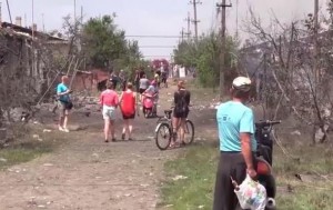 В результате обстрела Кондрашовки погибли мирные жители (+Видео)