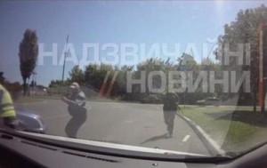 Обнародовано видео расстрела патруля ГАИ в Донецке (+Видео)