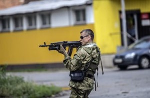 Активисты заподозрили АТБ в финансировании террористов на Донбассе