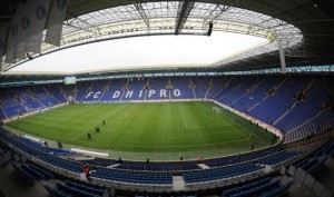 УЕФА разрешает Днепр-Арене и Черноморцу принимать матчи еврокубков